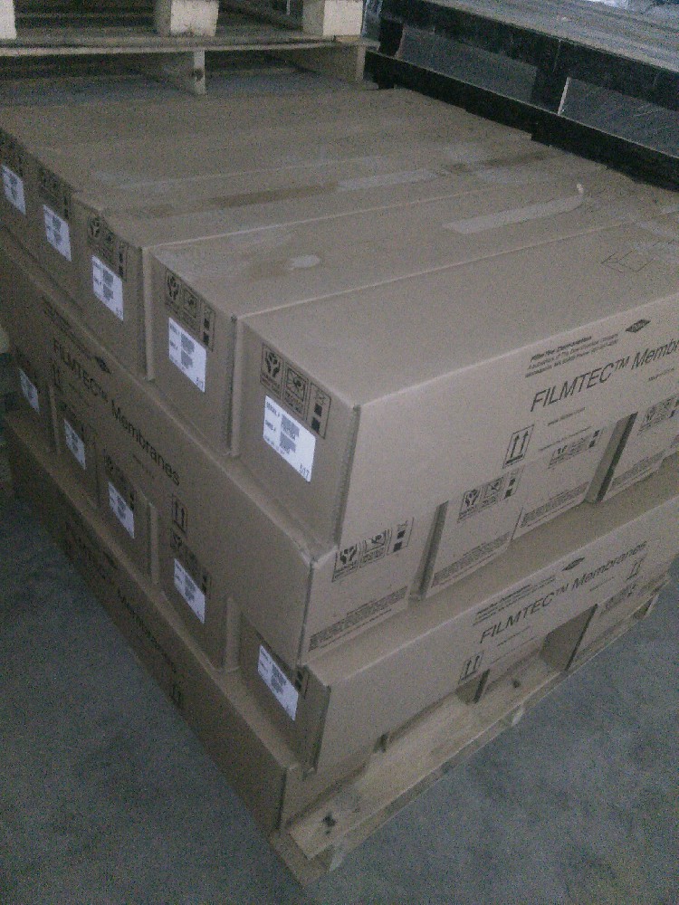 杜邦SFP-2880超濾膜干濕重量分別是多少？