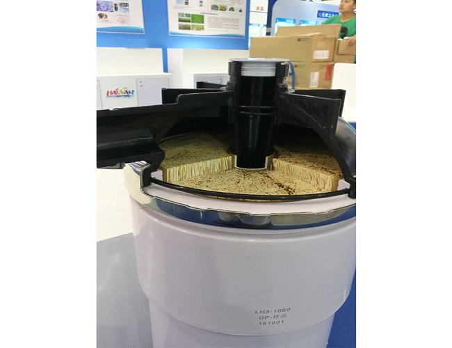 超濾膜和RO反滲透膜的區(qū)別是什么